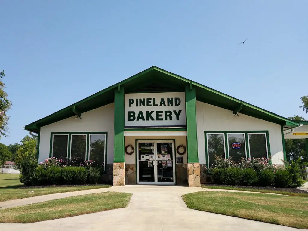 Enjoy baked goods made with love at Pineland Bakery in Waynesboro Georgia